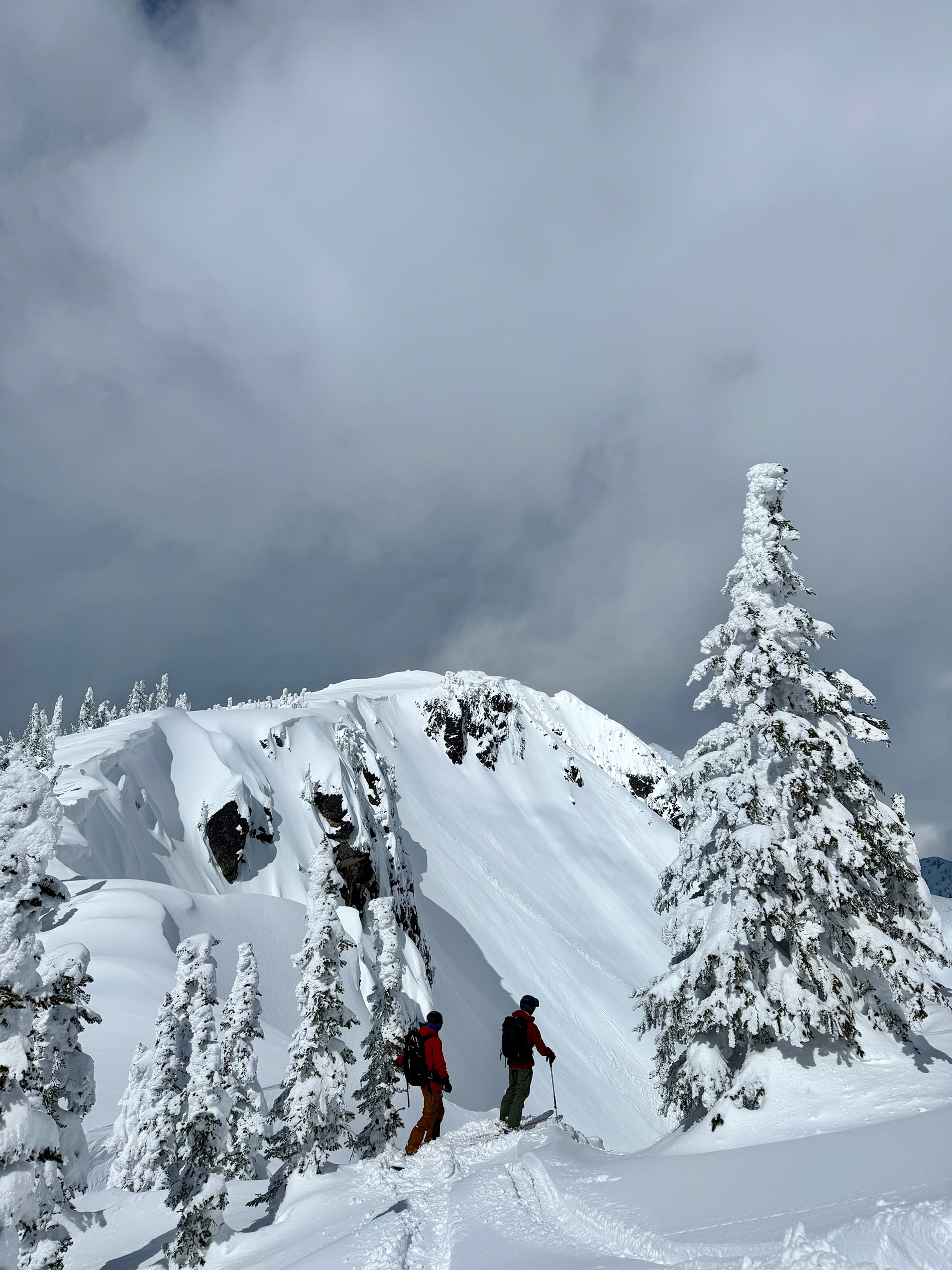 Guides Todd Craig and Danny Prout discuss which line to take. Photo: Colby Mesick