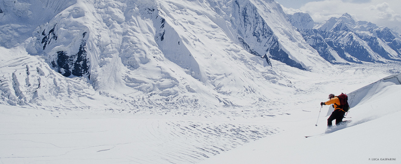 Telemark reverence in front of the “Heavenly Mountain,” Khan Tengri, in the Tian Shan mountains of Kazakhstan. For Mazarei, tele skiing opened up the world. Photo: Luca Gasparini