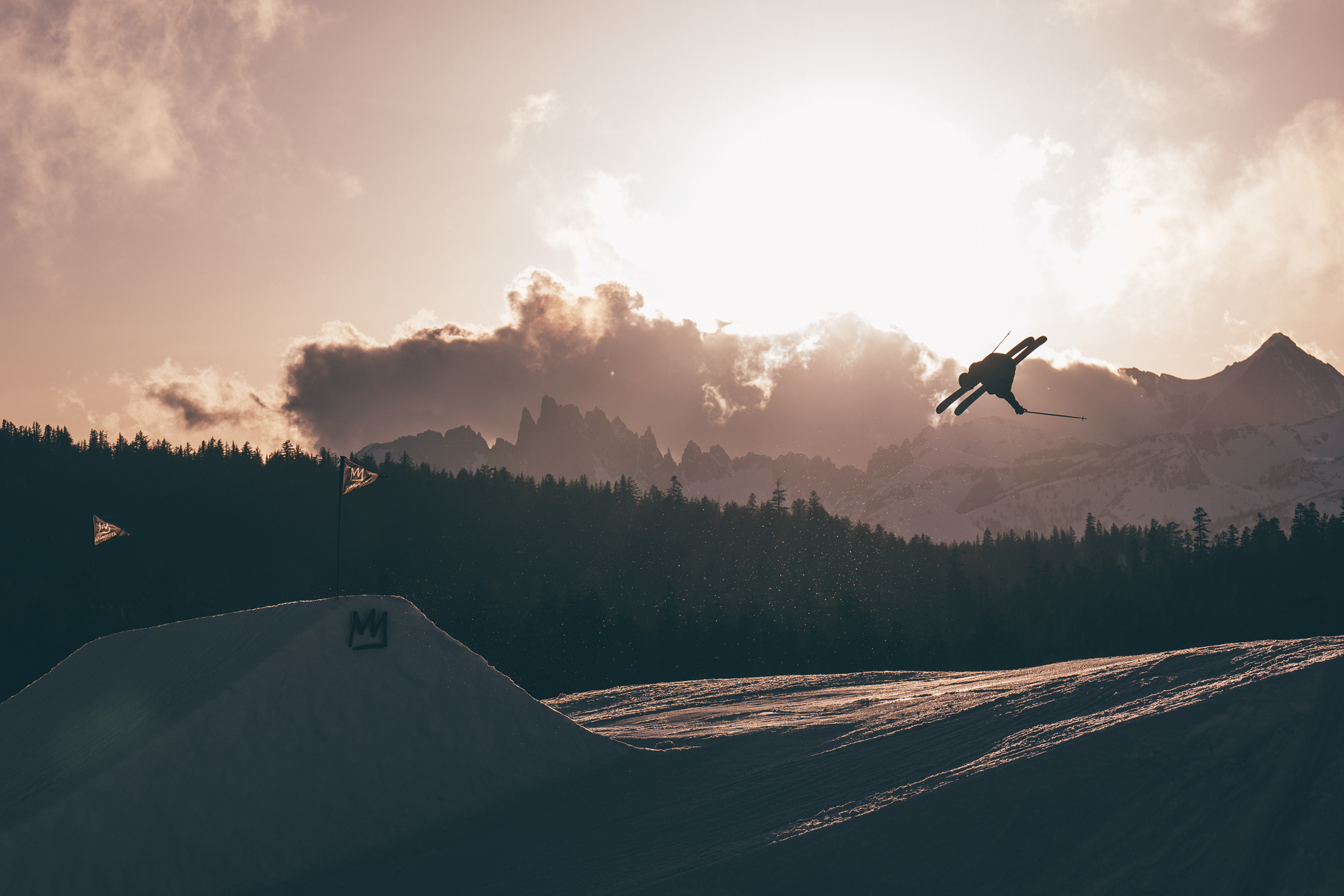 “Level 1 park shoots are iconic. They act as the fulcrum between past and present, connecting athletes to a forgotten era of flawless features, golden light and private laps. Here, Jonah Williams enjoys a classic sunset over the minarets in Mammoth Mountain, CA.”
Photo: Josh Bishop